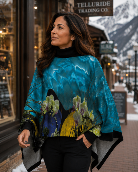 Ava Poncho (Sweater Knit) - Tiffany Light
