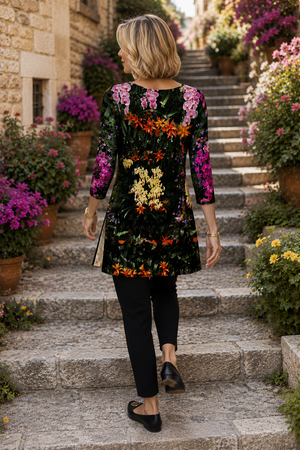 Patti Tunic II - Flowers Galore