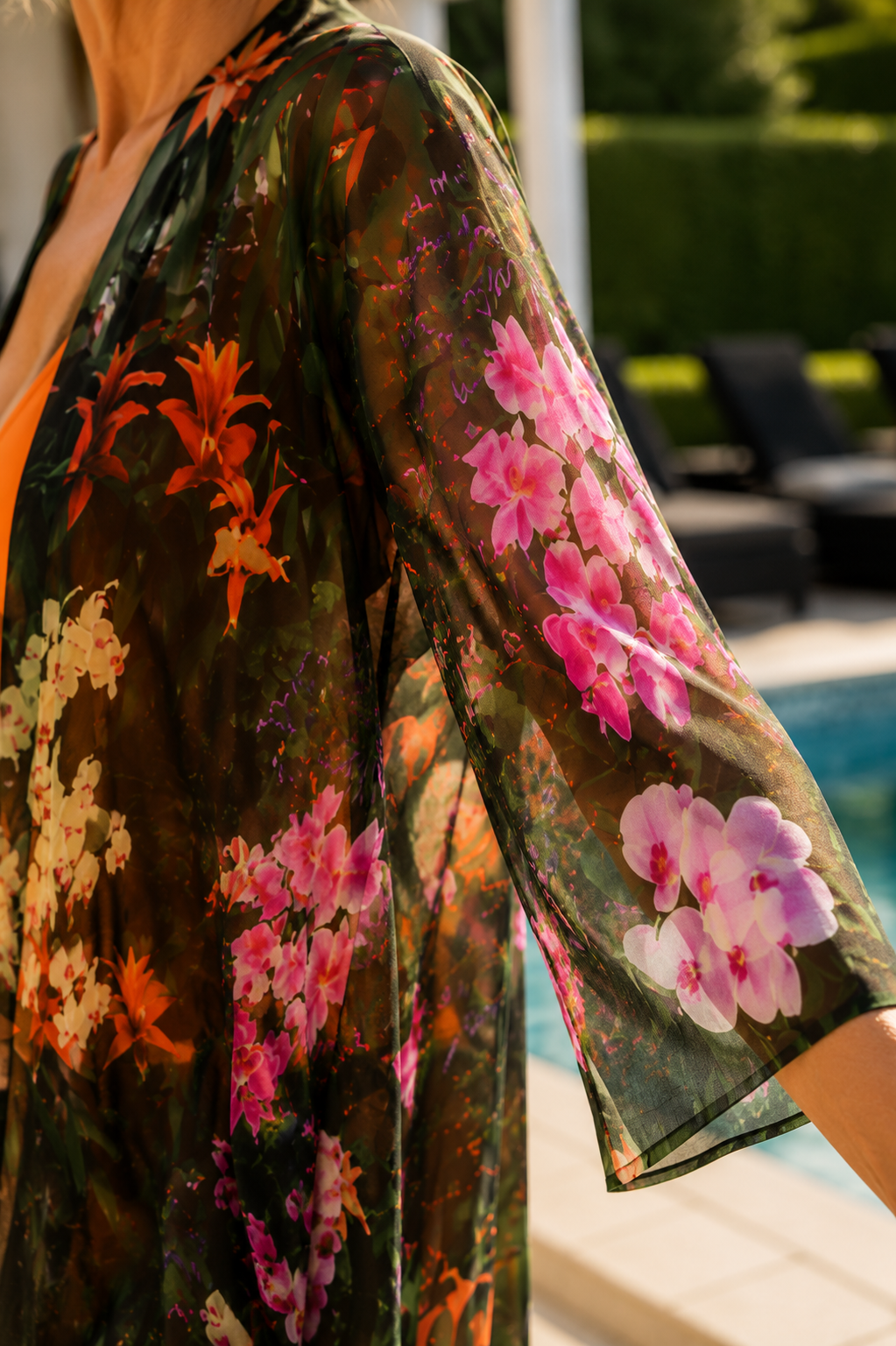 Elani Kimono - Flowers Galore