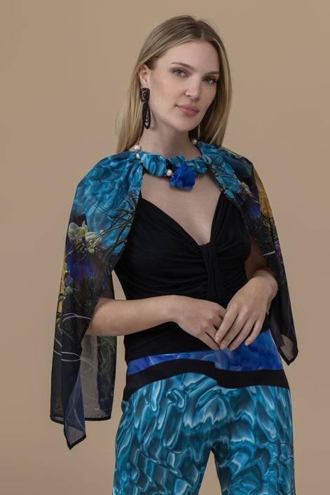 Vivienne Scarf - Tiffany Light