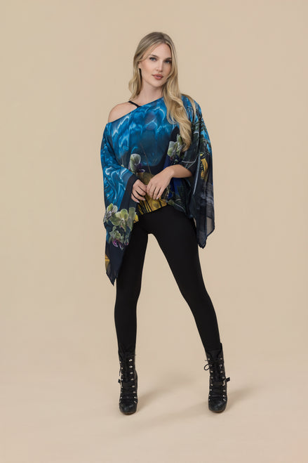 Scarlet Shawl - Tiffany Light