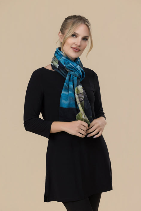 Vivienne Scarf - Tiffany Light