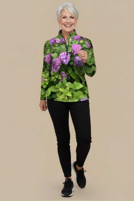 Hydrangea Haven Jamie Black Zip Top
